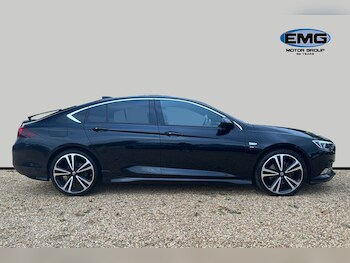 Used Vauxhall Insignia 2017 for sale - 75951166: Photo