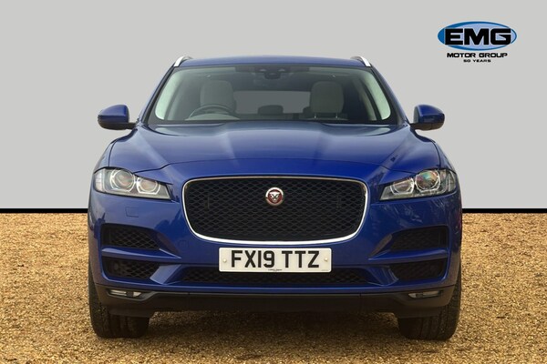 Used Jaguar F-Pace 2019 for sale - 76230255: Photo 2