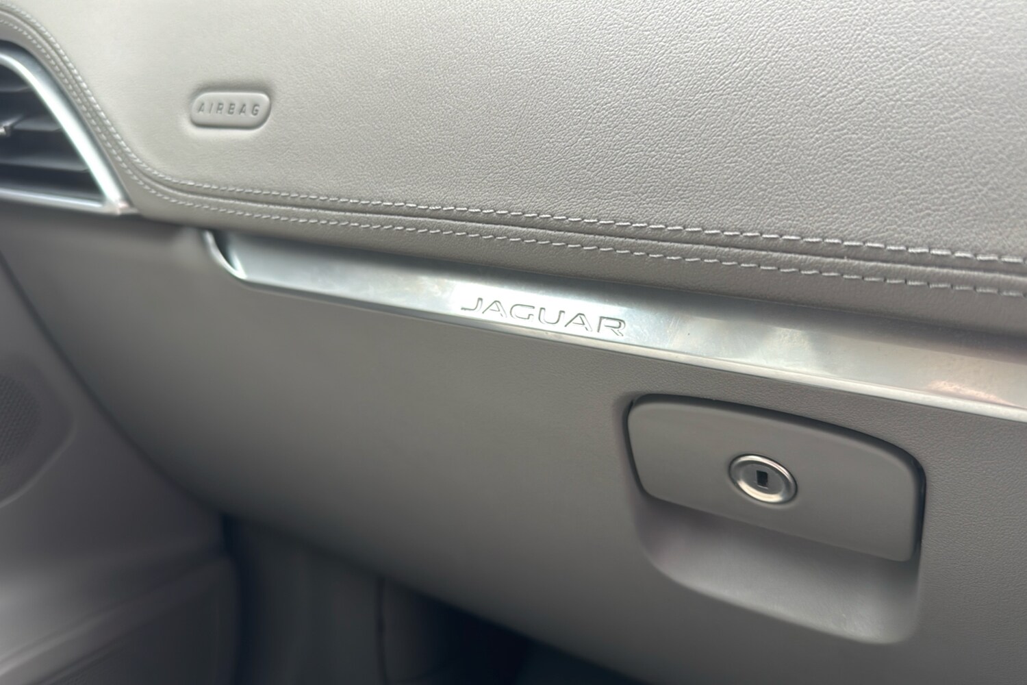 Used Jaguar F-Pace 2019 for sale - 76230255: Photo 37