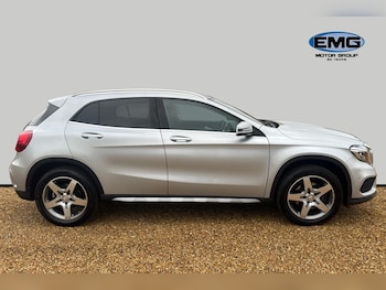 Used Mercedes-Benz GLA 2015 for sale - 77351017: Photo