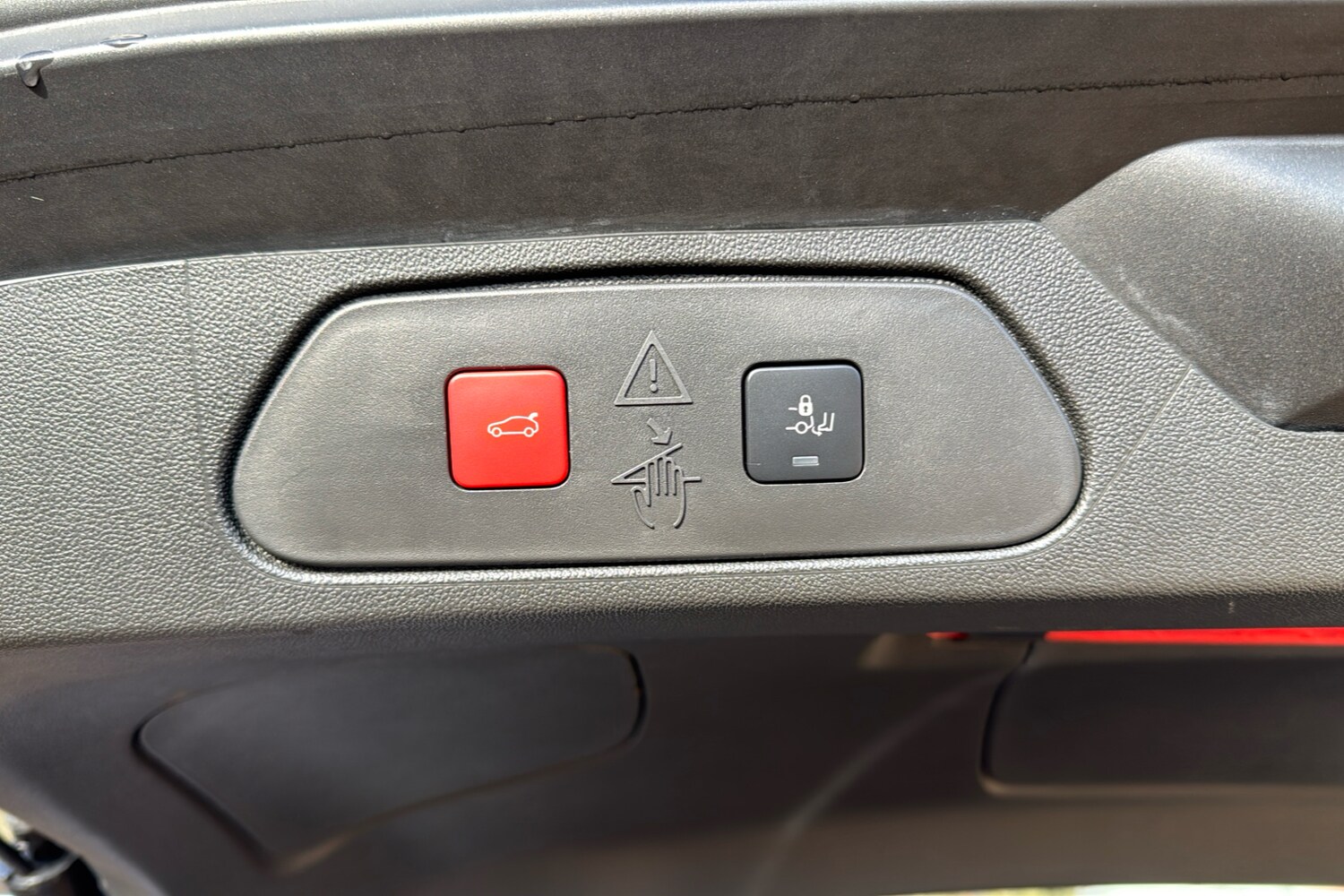 Used Vauxhall Grandland 2024 for sale - 76649422: Photo 24