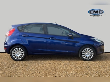 Used Ford Fiesta 2015 for sale - 75734543: Photo