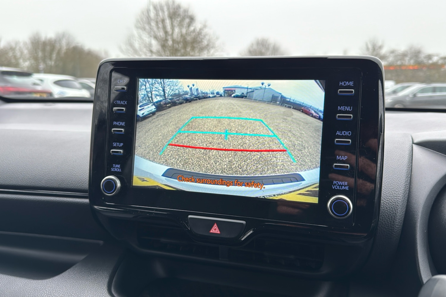 Used Toyota Yaris 2023 for sale - 77707882: Photo 28