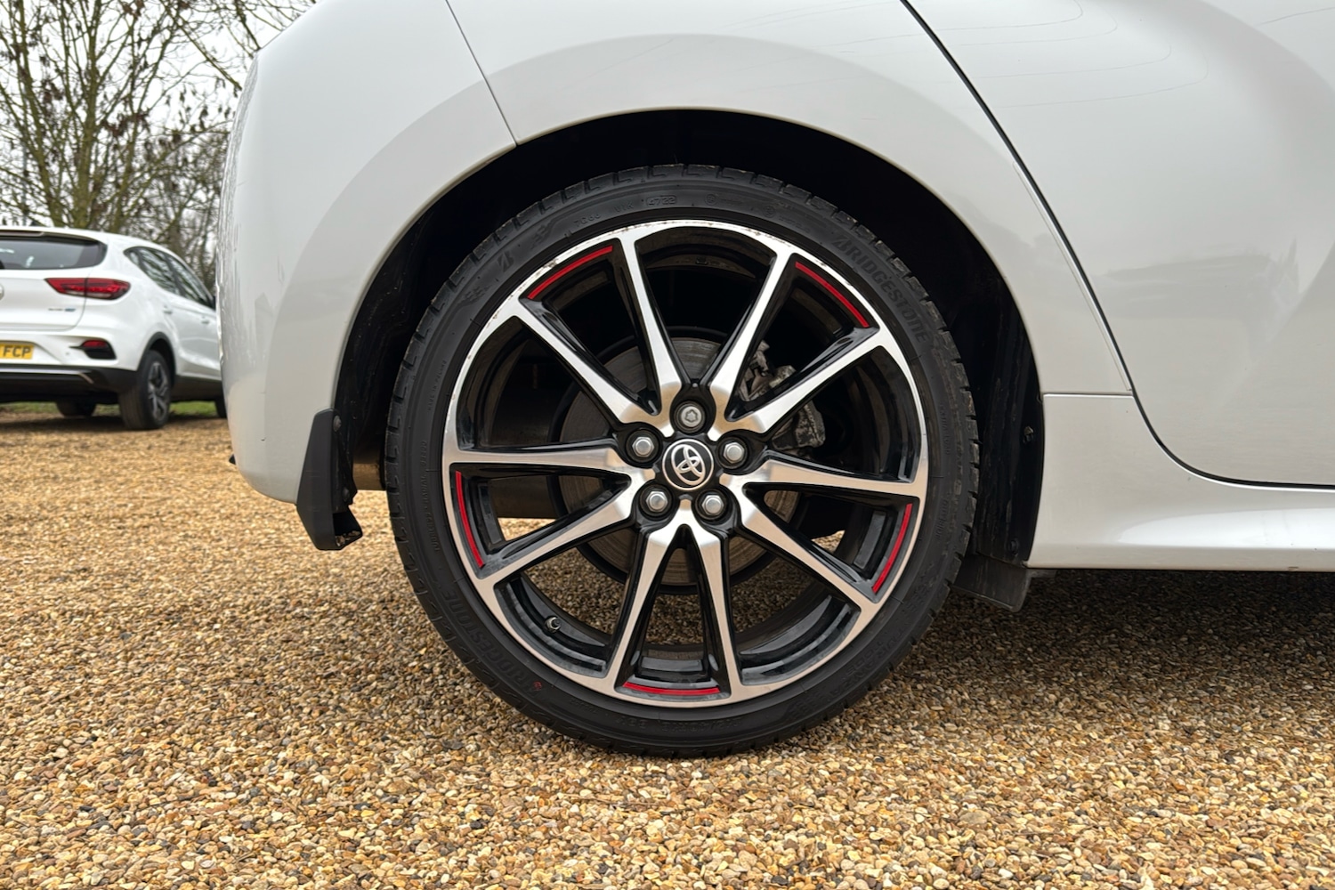 Used Toyota Yaris 2023 for sale - 77707882: Photo 8