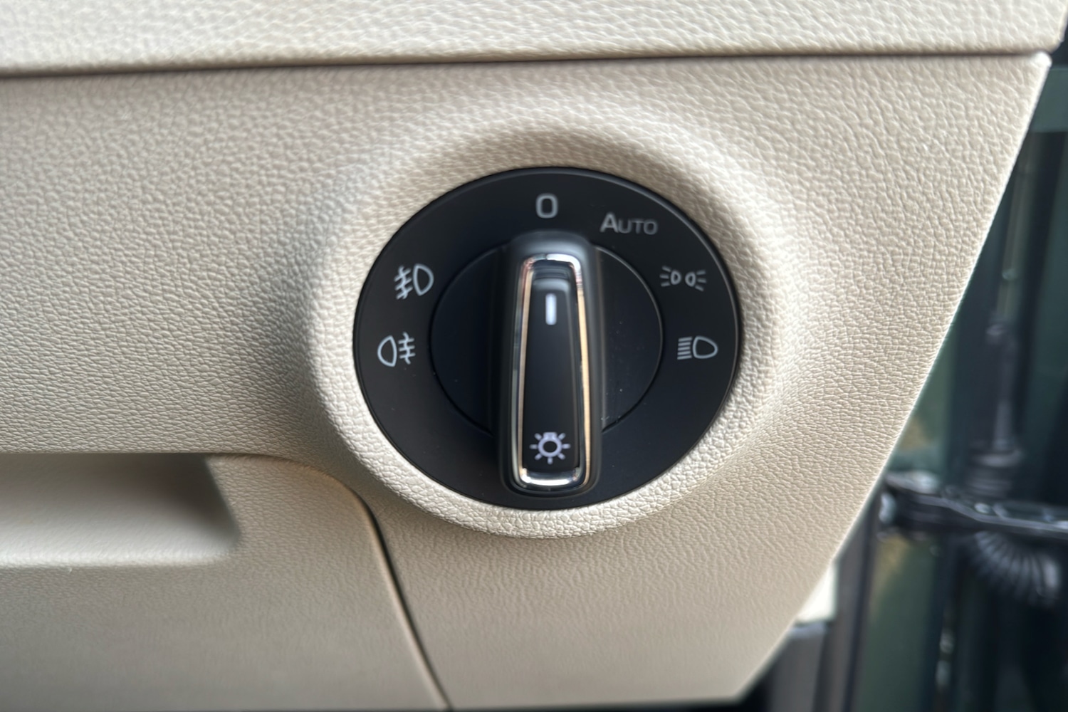 Used Skoda Karoq 2018 for sale - 76576391: Photo 35