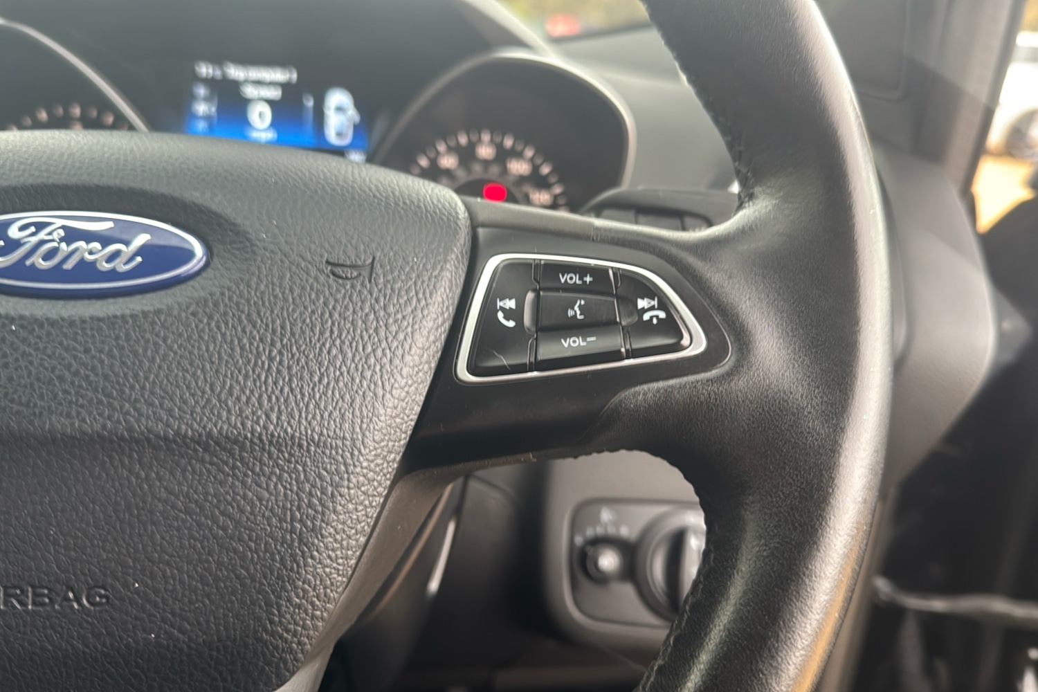 Used Ford Kuga 2018 for sale - 76274303: Photo 18