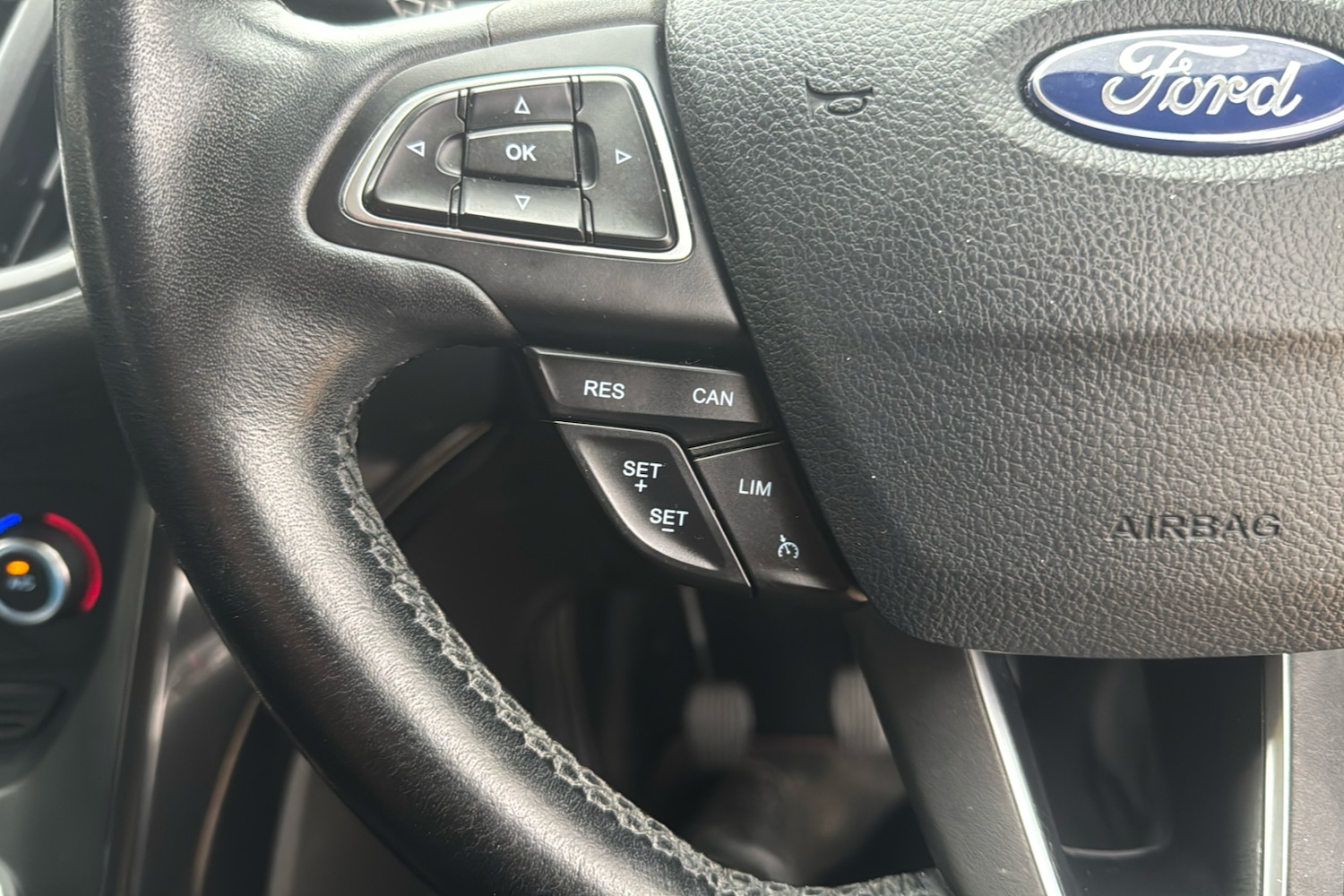 Used Ford Kuga 2018 for sale - 76274303: Photo 29