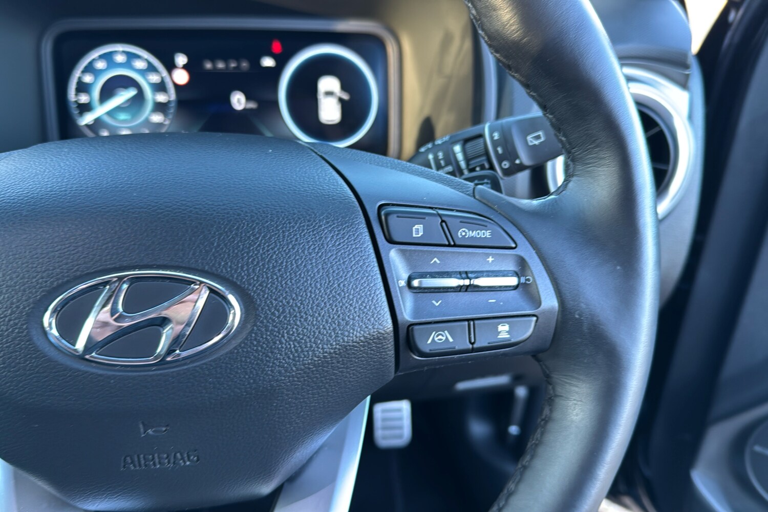 Used Hyundai KONA 2023 for sale - 77076894: Photo 18