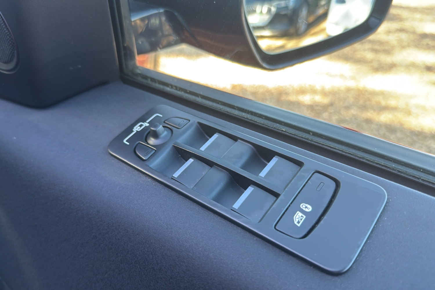 Vehicle 28
