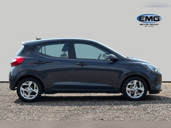 Used Hyundai i10 2023 for sale - 78650801: Photo