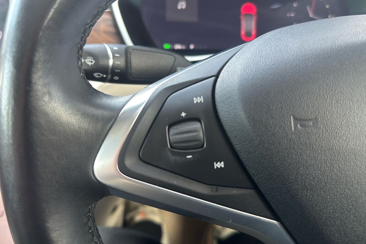 Used Tesla Model S 2018 for sale - 77298161: Photo 16