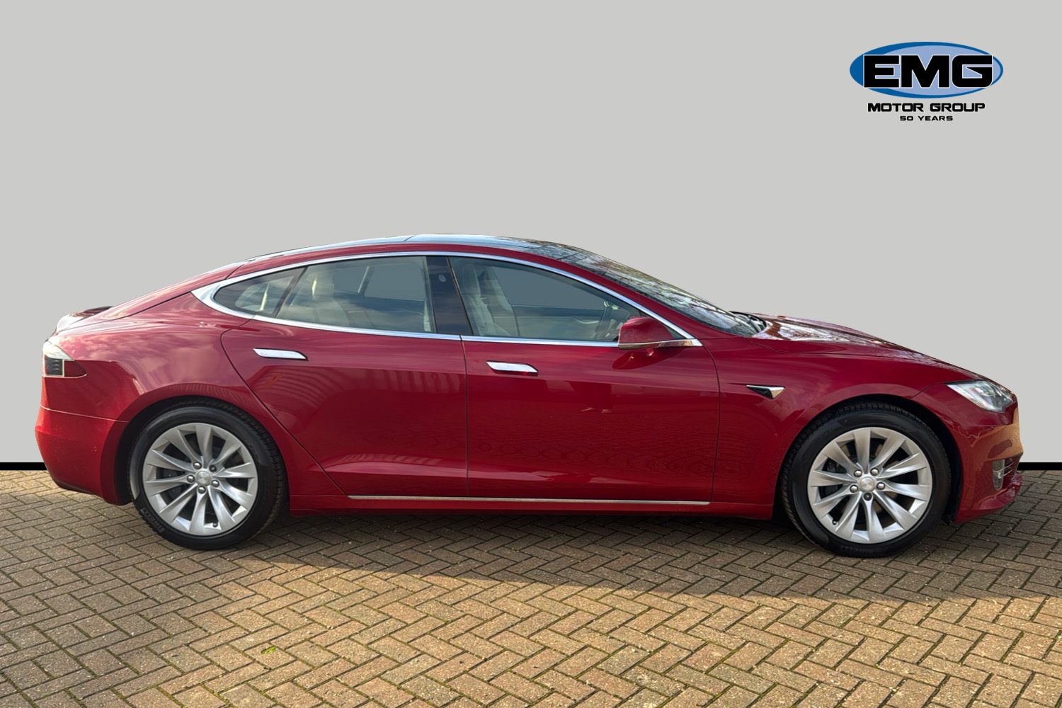 Used Tesla Model S 2018 for sale - 77298161: Photo 3