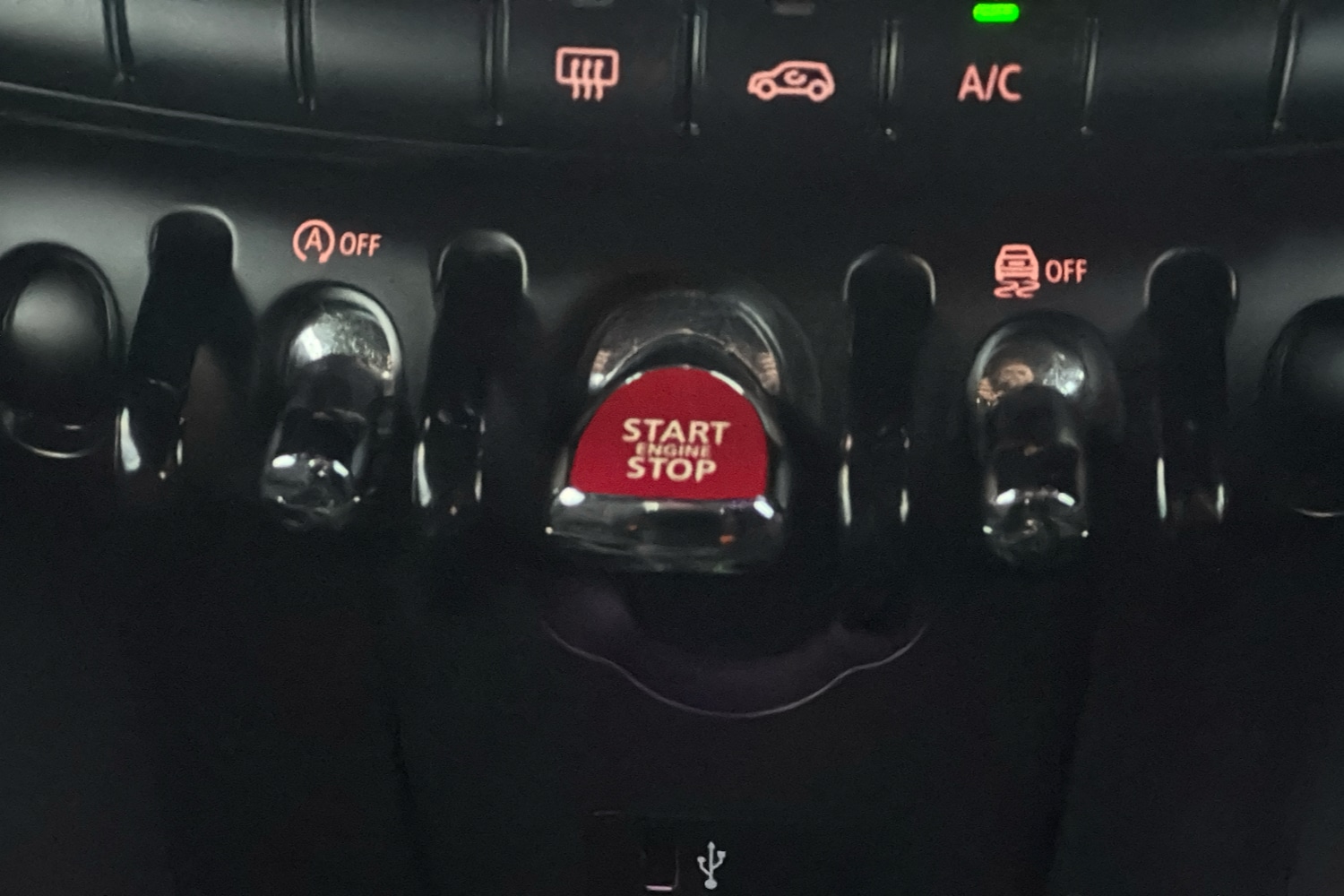 Used MINI Convertible 2019 for sale - 76875917: Photo 23