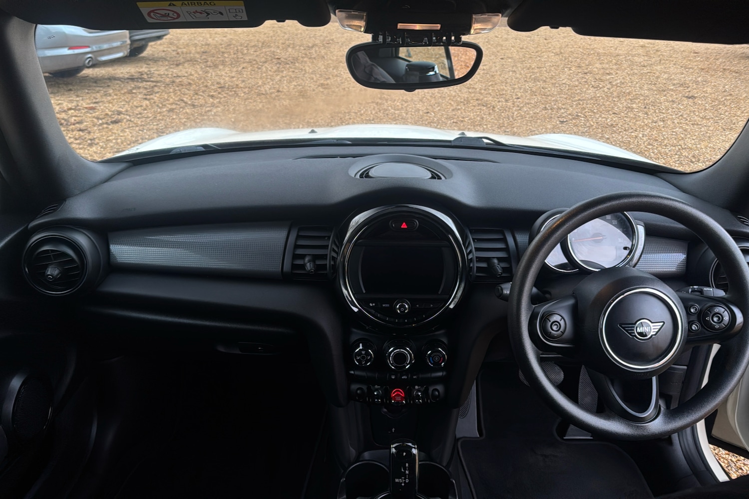 Used MINI Convertible 2019 for sale - 76875917: Photo 9