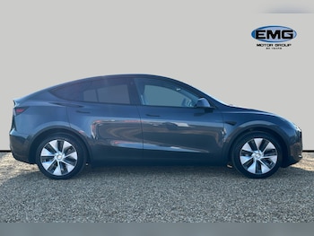 Used Tesla Model Y 2023 for sale - 77676937: Photo