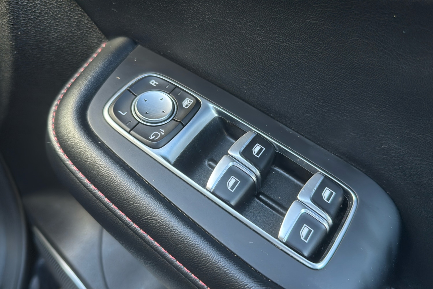 Vehicle 28