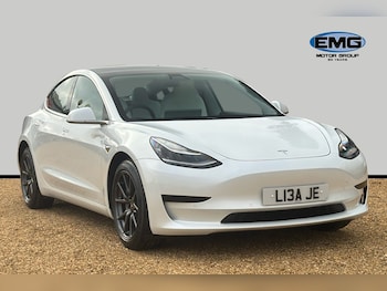 Tesla - Model 3