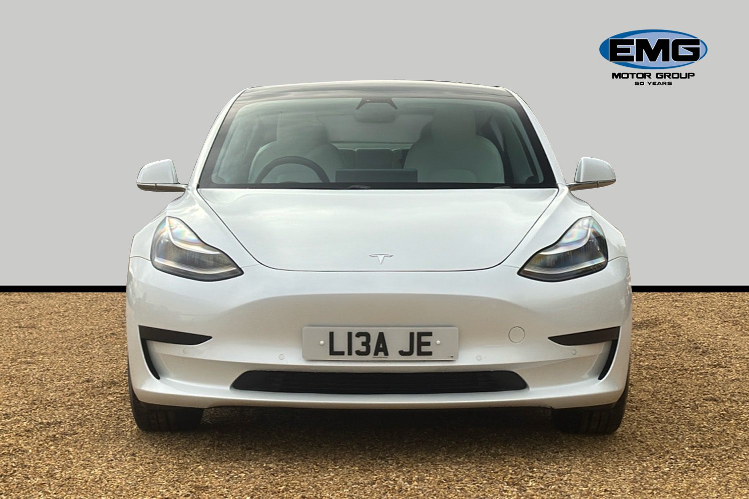 Used Tesla Model 3 2019 for sale - 76133367: Photo 2