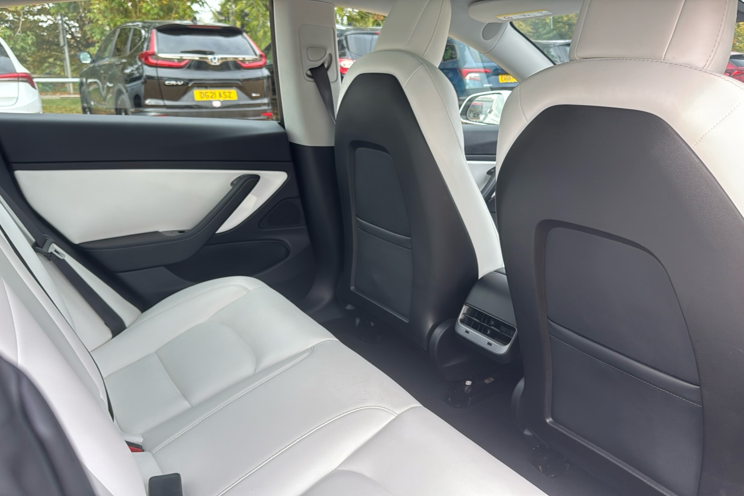 Used Tesla Model 3 2019 for sale - 76133367: Photo 22