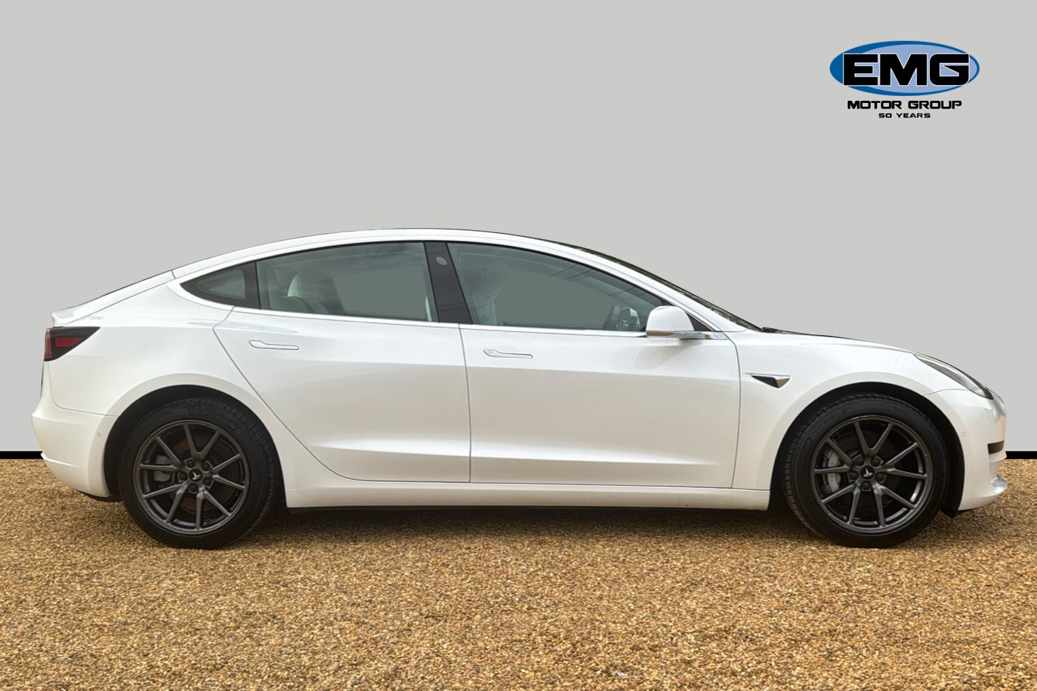 Used Tesla Model 3 2019 for sale - 76133367: Photo 4