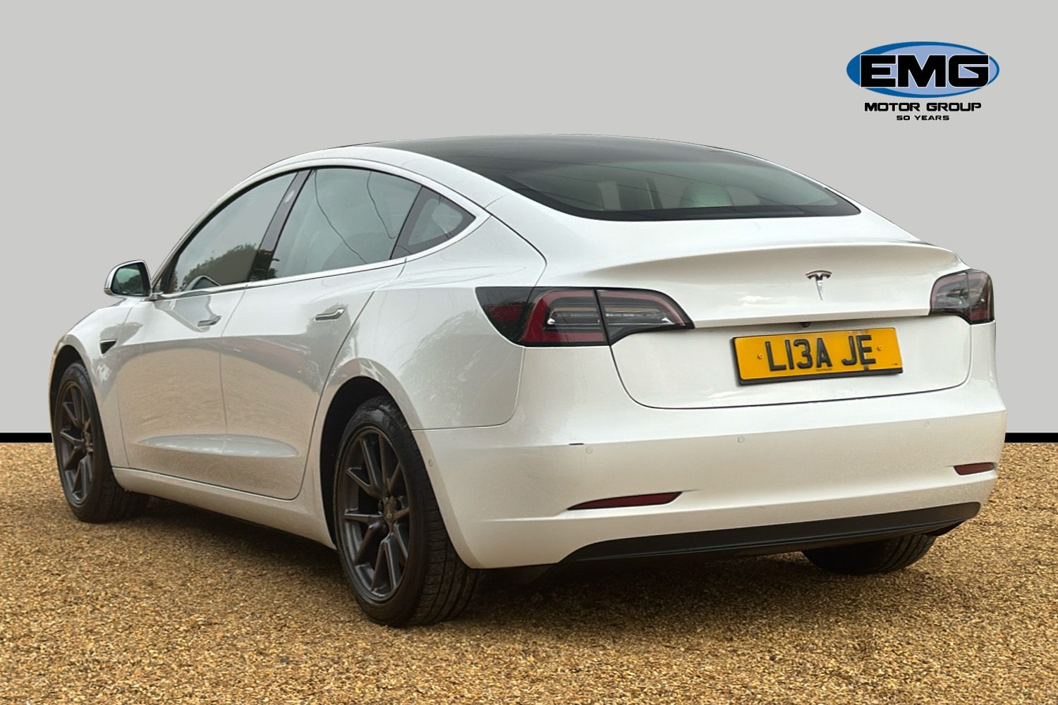 Used Tesla Model 3 2019 for sale - 76133367: Photo 5