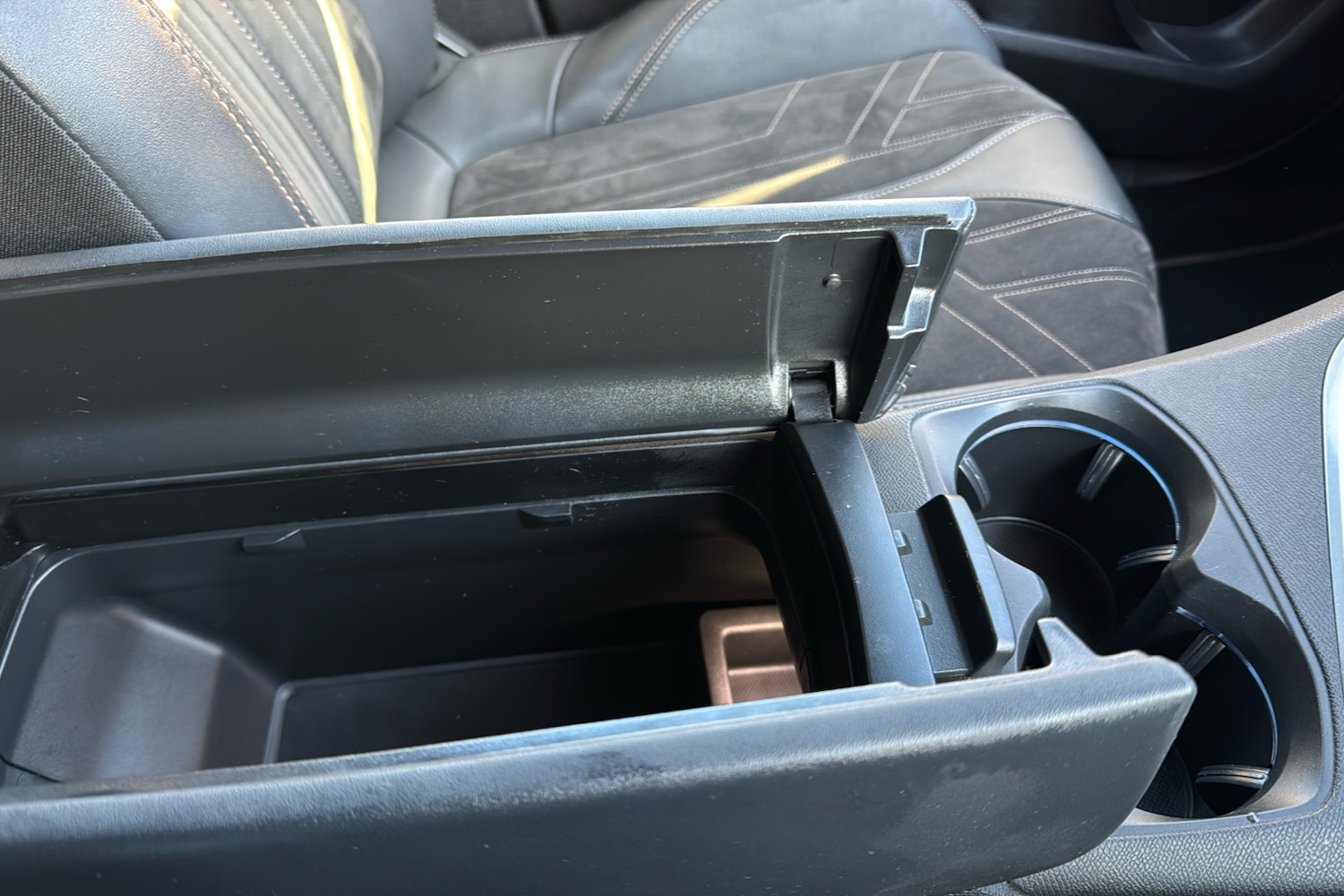 Used Peugeot 5008 2022 for sale - 77308622: Photo 41