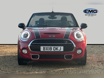 Used MINI Convertible 2018 for sale - 76576350: Photo