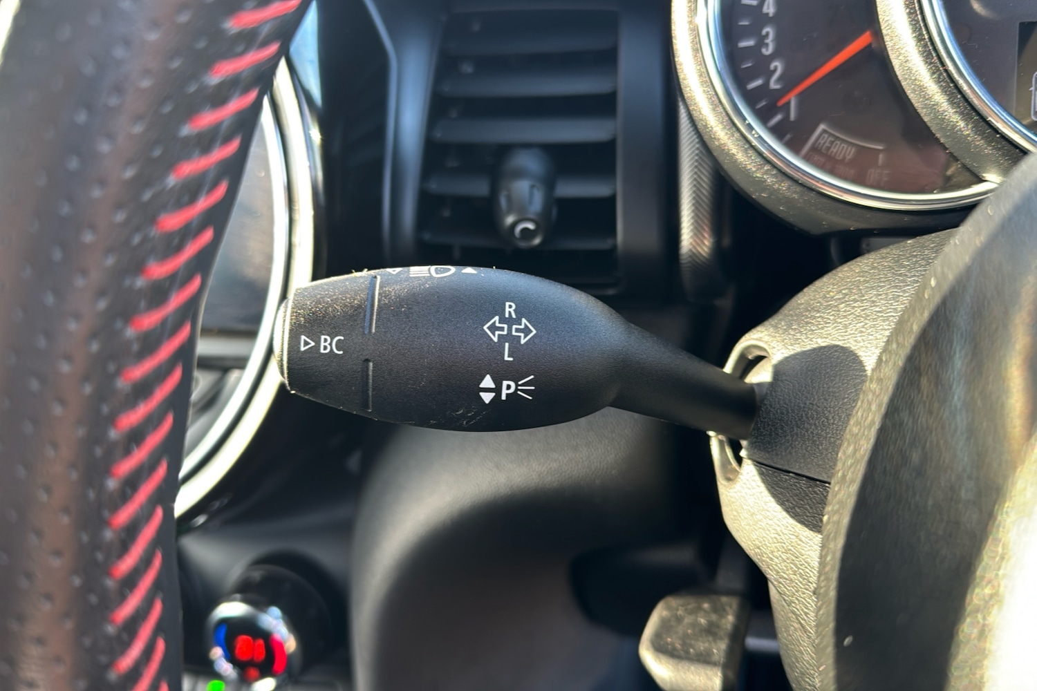 Used MINI Convertible 2018 for sale - 76576350: Photo 36