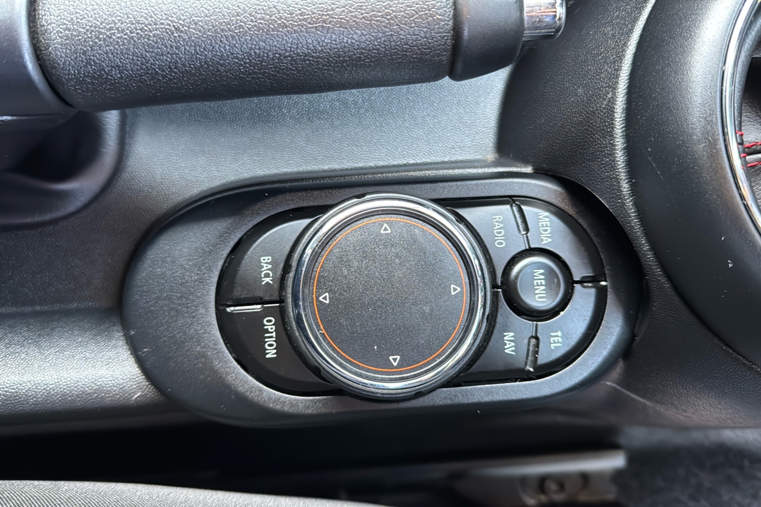 Used MINI Convertible 2018 for sale - 76576350: Photo 44