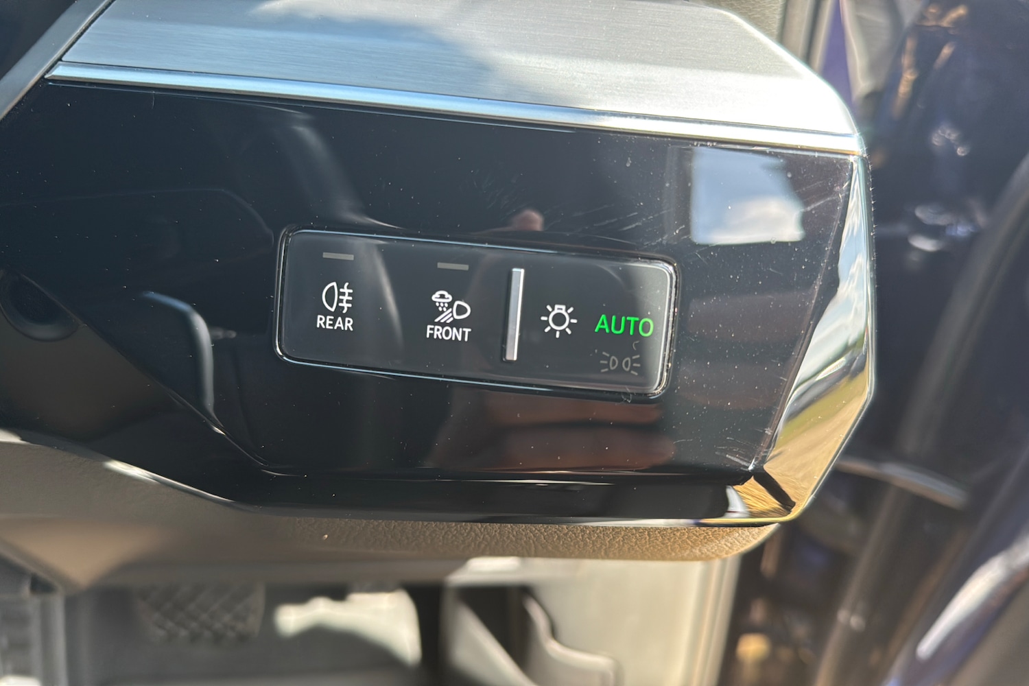 Vehicle 33