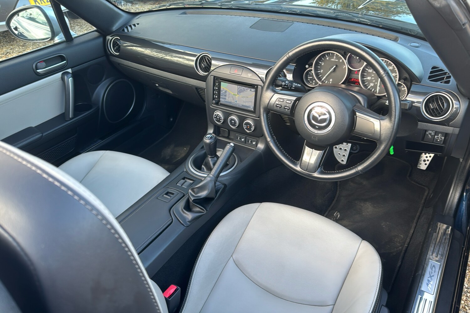 Used Mazda MX-5 2014 for sale - 76339403: Photo 10
