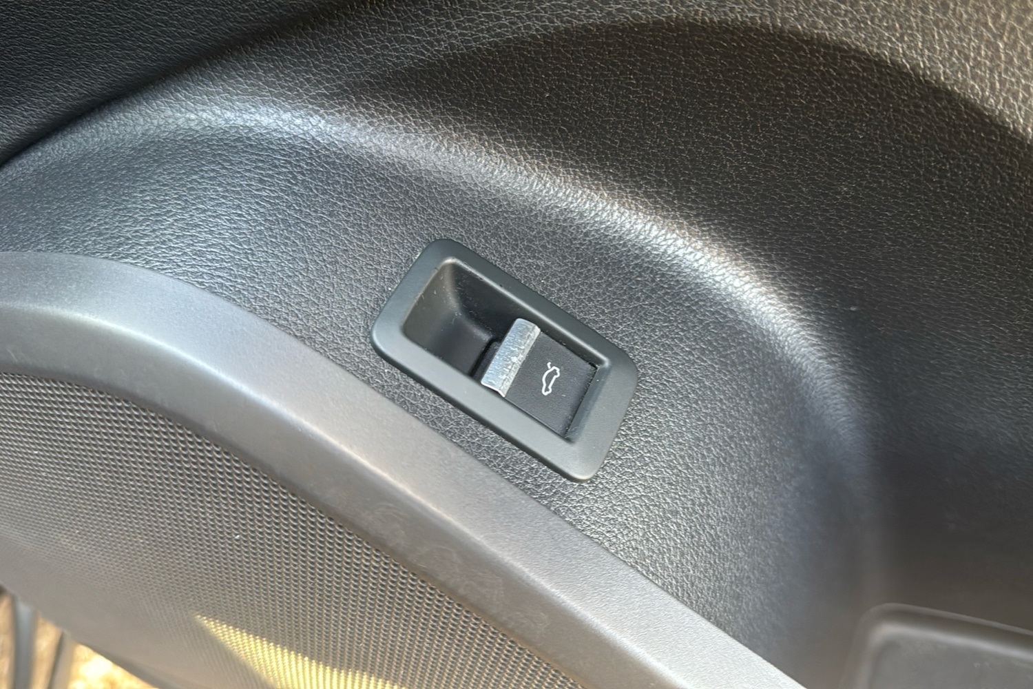 Used Audi Q5 2017 for sale - 76611042: Photo 35