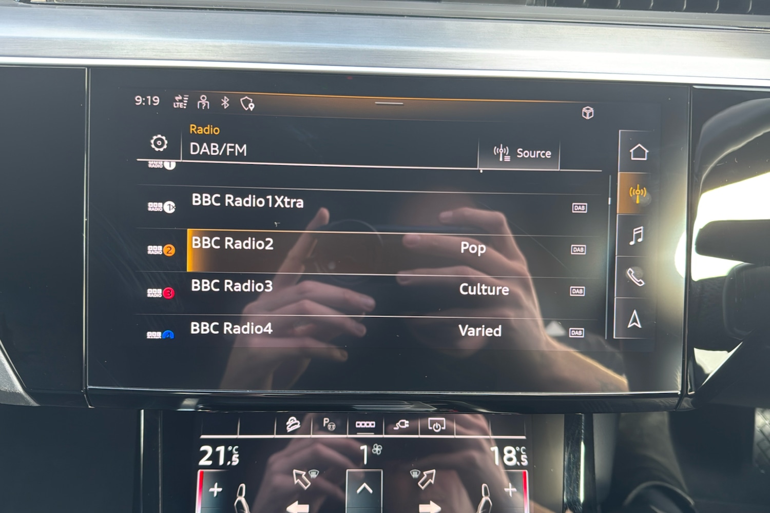 Vehicle 21