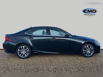 Used Lexus IS 2017 for sale - 77179279: Photo