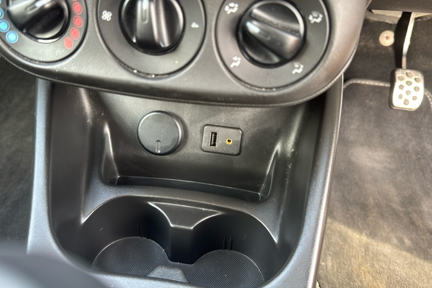 Used Vauxhall Corsa 2015 for sale - 76287781: Photo 21