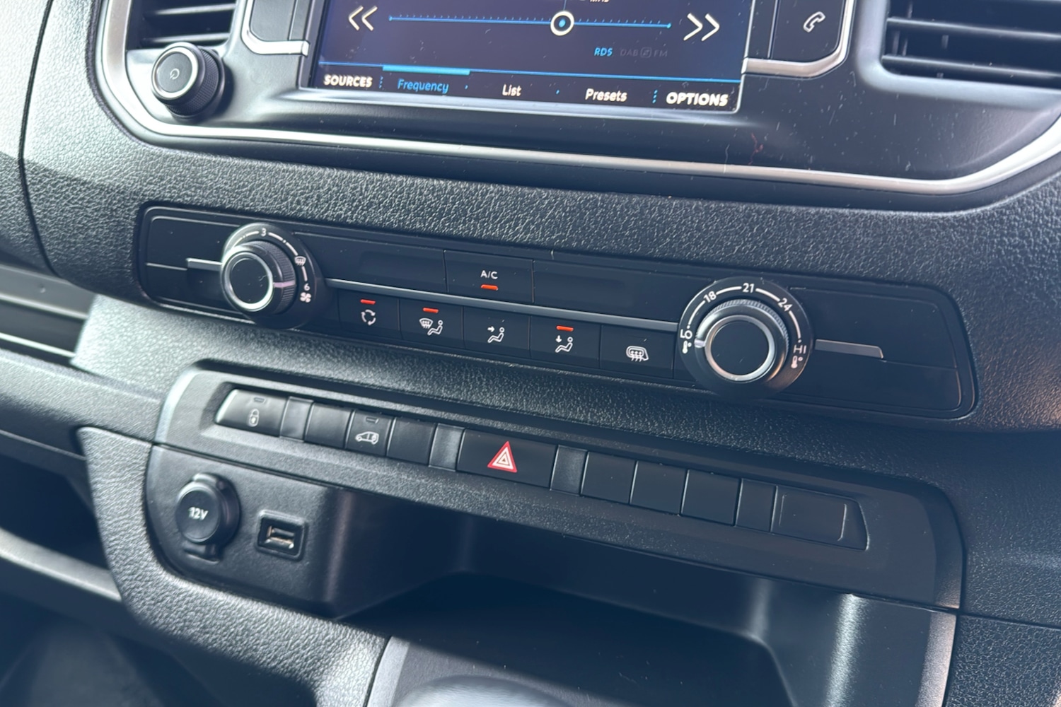 Used Peugeot Expert 2023 for sale - 77589357: Photo 15