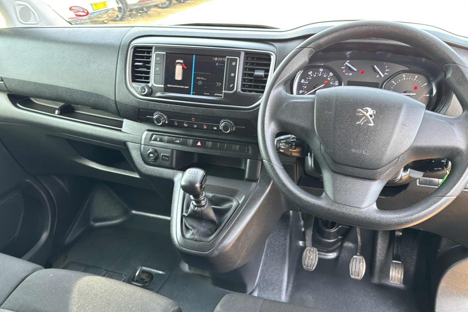 Used Peugeot Expert 2023 for sale - 77589357: Photo 9