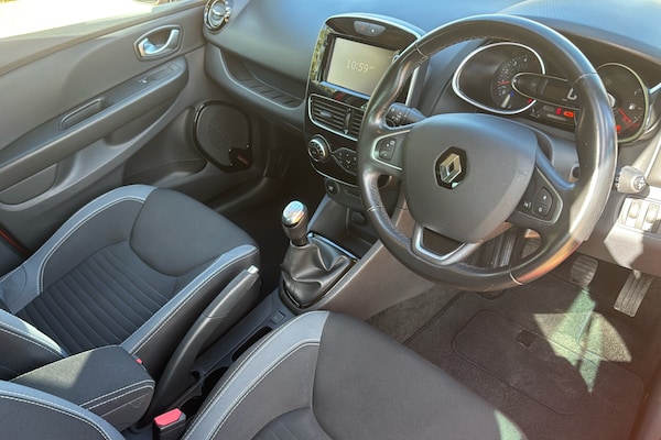 Used Renault Clio 2018 for sale - 76141337: Photo 10