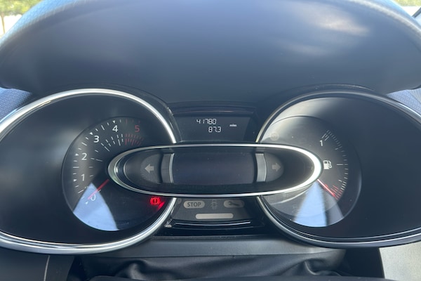 Used Renault Clio 2018 for sale - 76141337: Photo 14