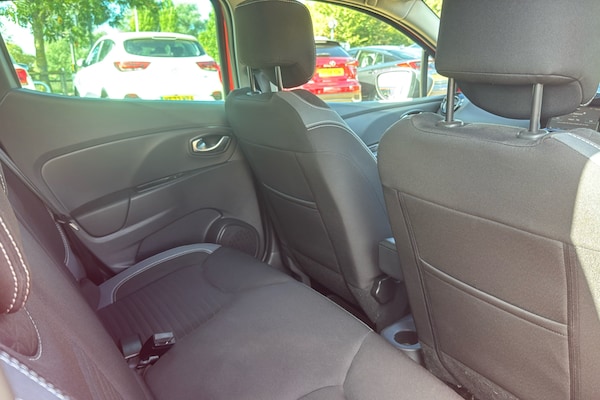 Used Renault Clio 2018 for sale - 76141337: Photo 24