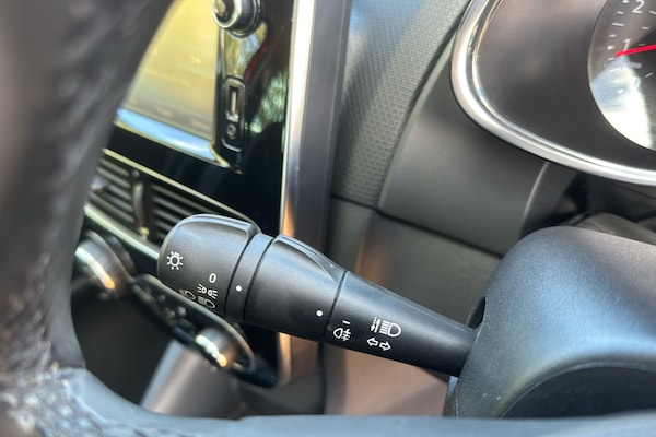 Used Renault Clio 2018 for sale - 76141337: Photo 32