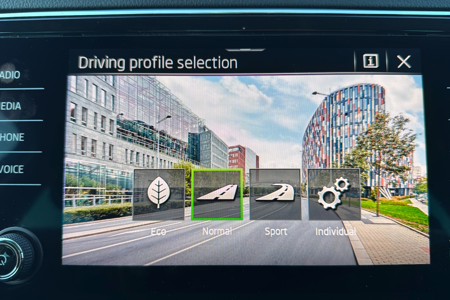 Used Skoda Superb 2022 for sale - 77083195: Photo 38