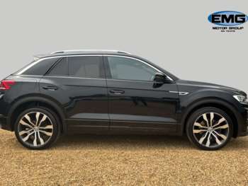 Used Volkswagen T-Roc 2018 for sale - 74992203: Photo