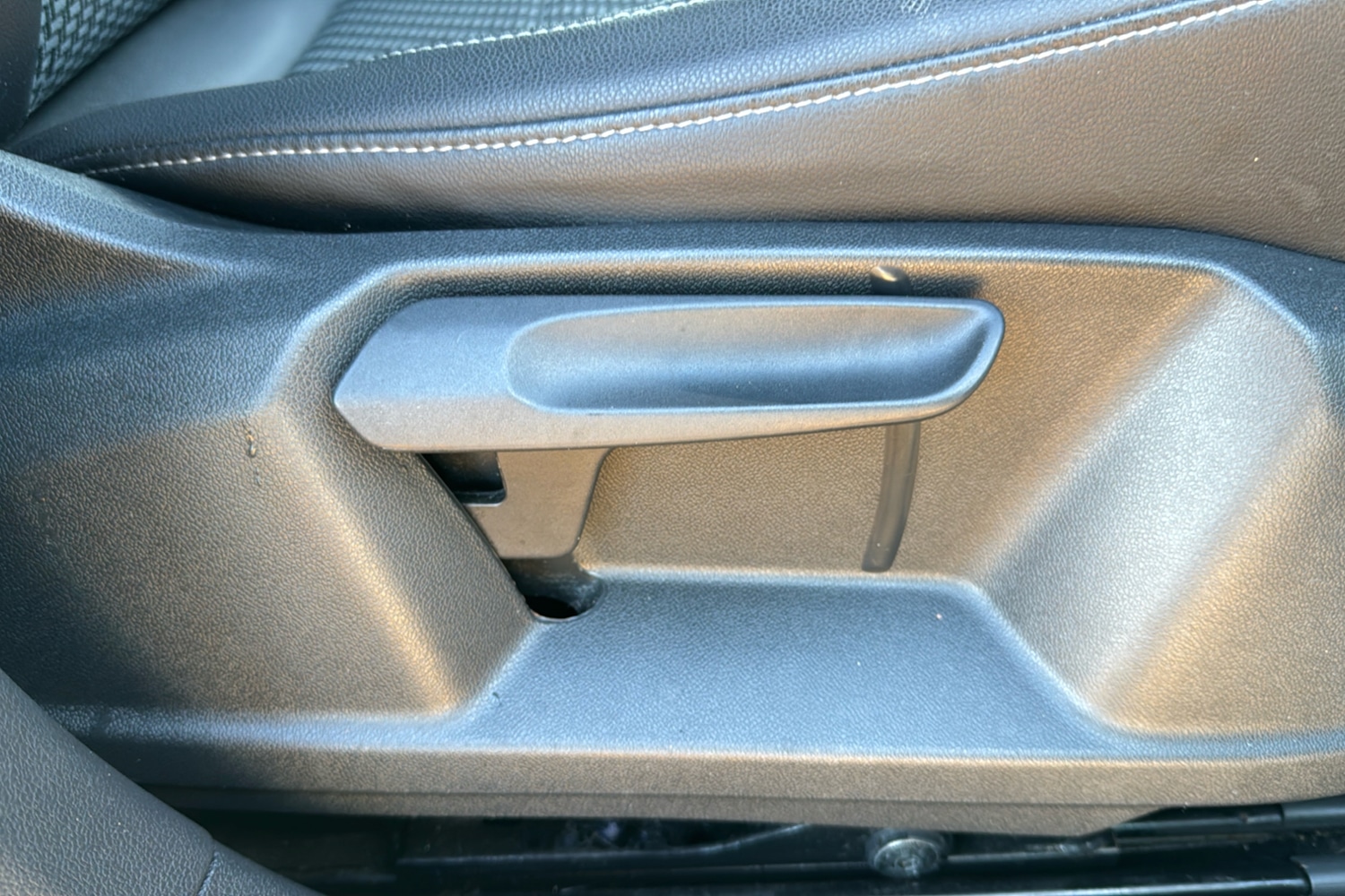 Used Volkswagen T-Cross 2019 for sale - 76669398: Photo 34