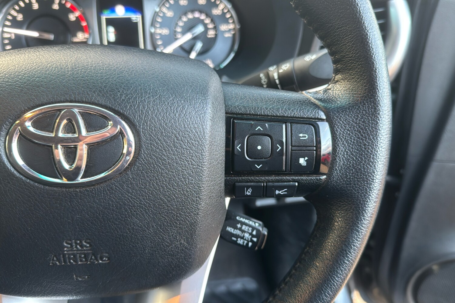 Used Toyota Hilux 2022 for sale - 76328987: Photo 18