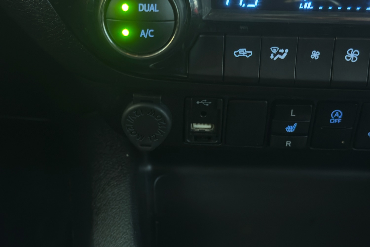 Used Toyota Hilux 2022 for sale - 76328987: Photo 22