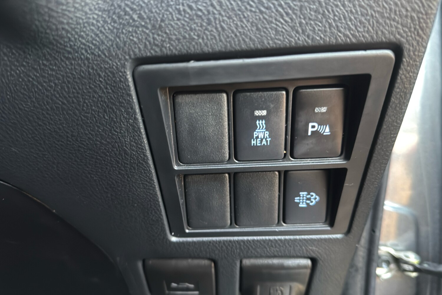 Used Toyota Hilux 2022 for sale - 76328987: Photo 32