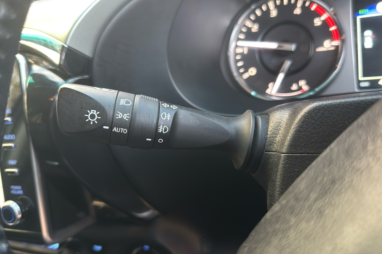 Used Toyota Hilux 2022 for sale - 76328987: Photo 34