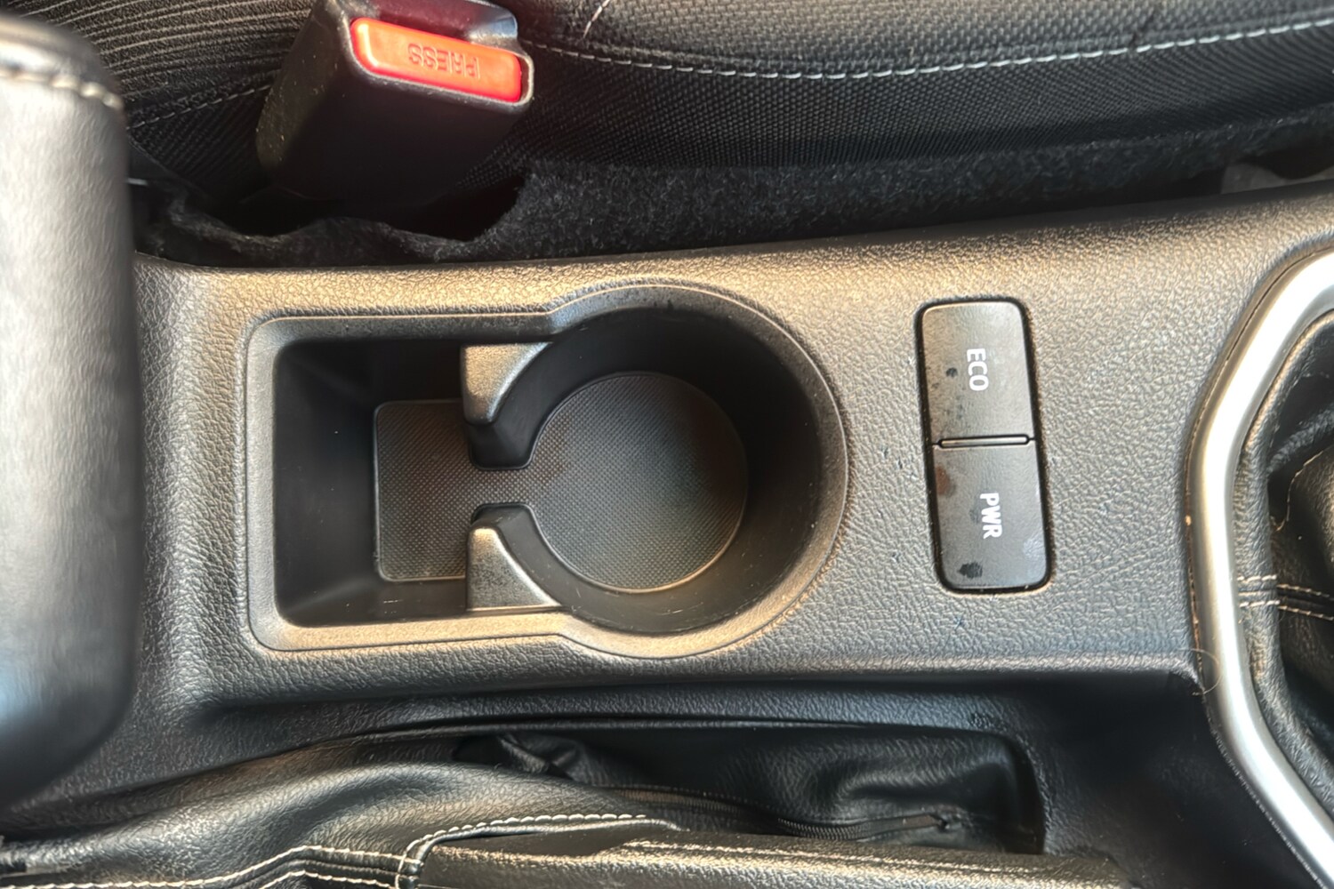 Used Toyota Hilux 2022 for sale - 76328987: Photo 37