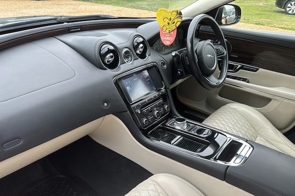 Used Jaguar XJ 2016 for sale - 76193717: Photo 11